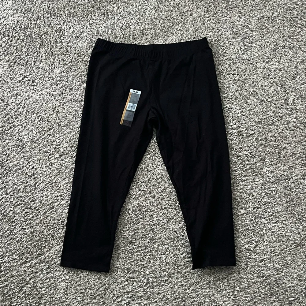 FOUR PACK women’s athleisure - Picture 2 of 13